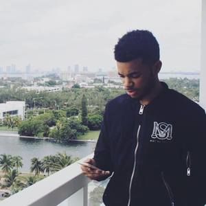 Meet your Posher, Fabian